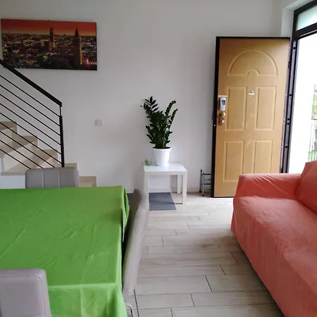 Apt5 - Delle Rose *